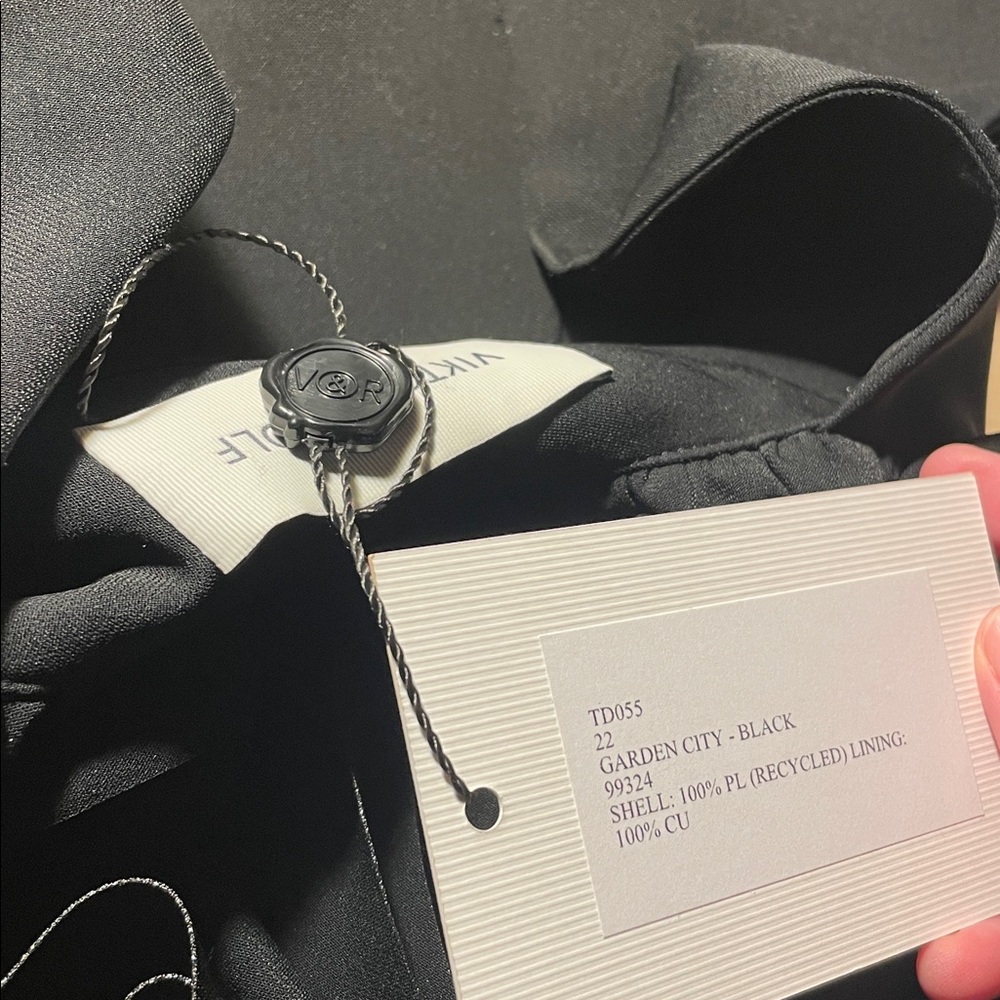 Viktor + Rolf Garden City Black Dress w Floral Rose Appliqué Mini! - Picture 8 of 8